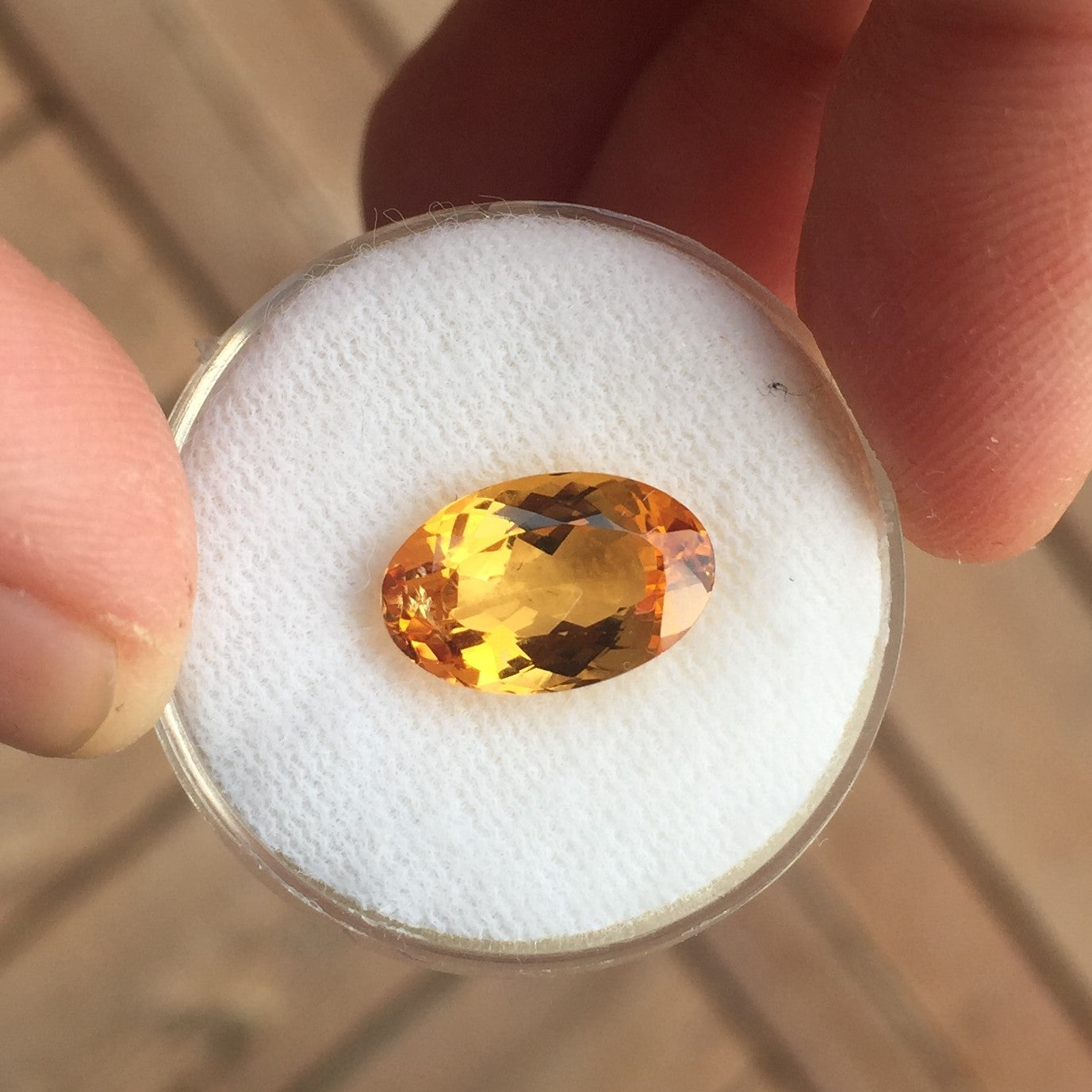 4.01 CT IMPERIAL TOPAZ