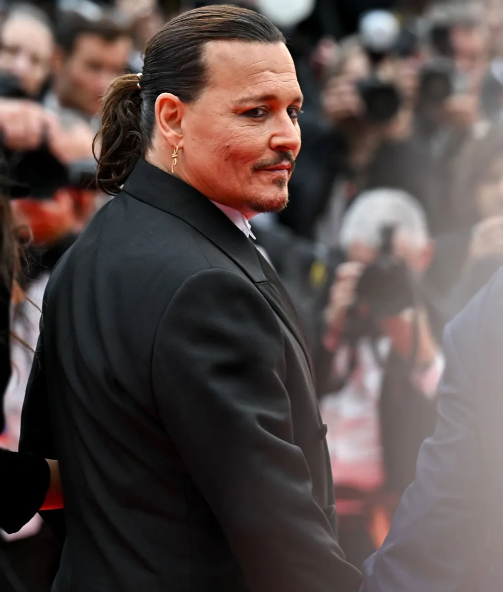 Cannes 2023 Johnny Depp Tuxedo - Johnny Depp Black Tuxedo