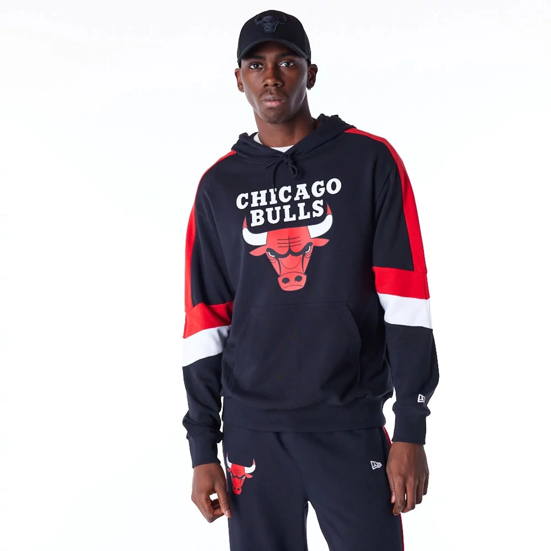 Chicago Bulls Colour Block Black Pullover Hoodie