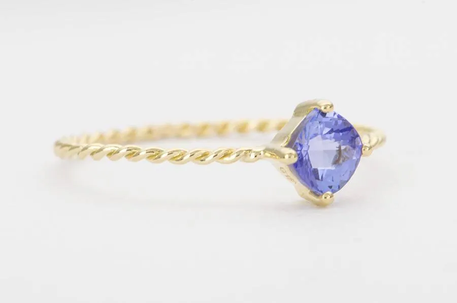 Dainty Tanzanite and Sapphire Ring on Twist Band 18K Gold AD1322