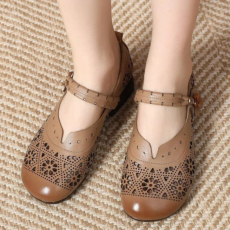 GQ224 Fashion Pumps - Hollow Soft Leather Casual Shoes