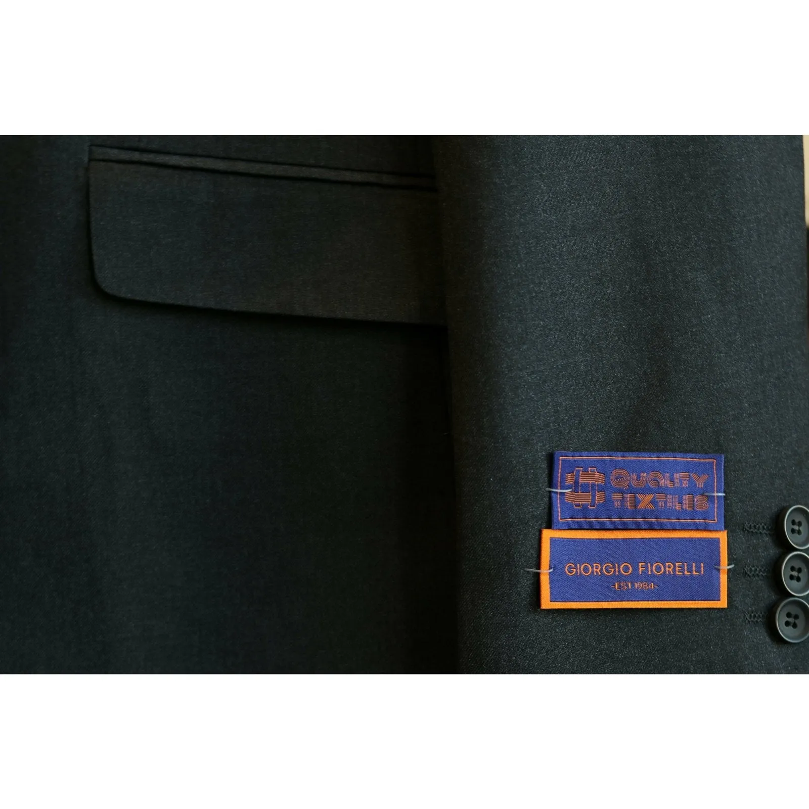 Gruppo Bravo Slim Fit Suit