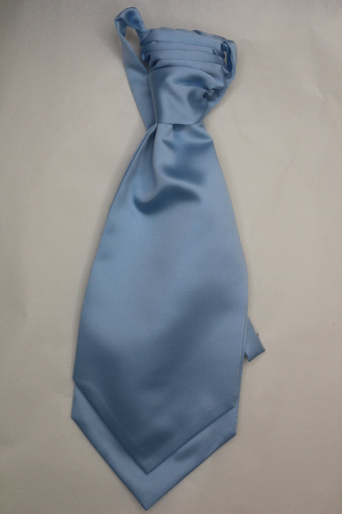 Light blue Ruche Cravat