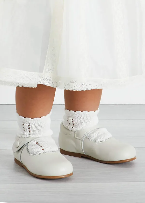 Mary Jane Leather Baby Shoes in Ivory (20-24EU)