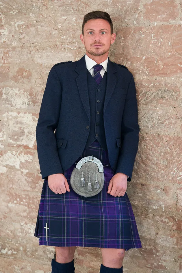 Navy crail kilt outfit