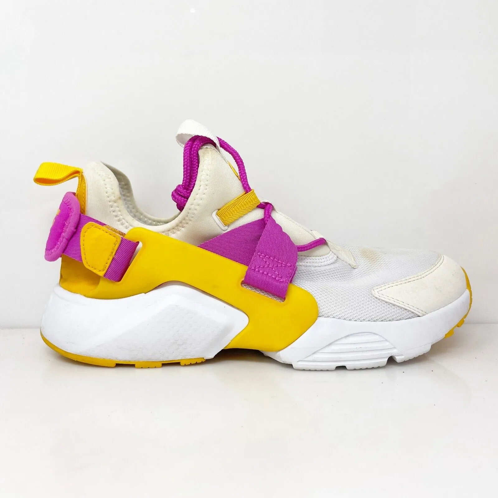 Nike Womens Air Huarache City Low AH6804-102 White Running Shoes Sneakers Sz 8.5