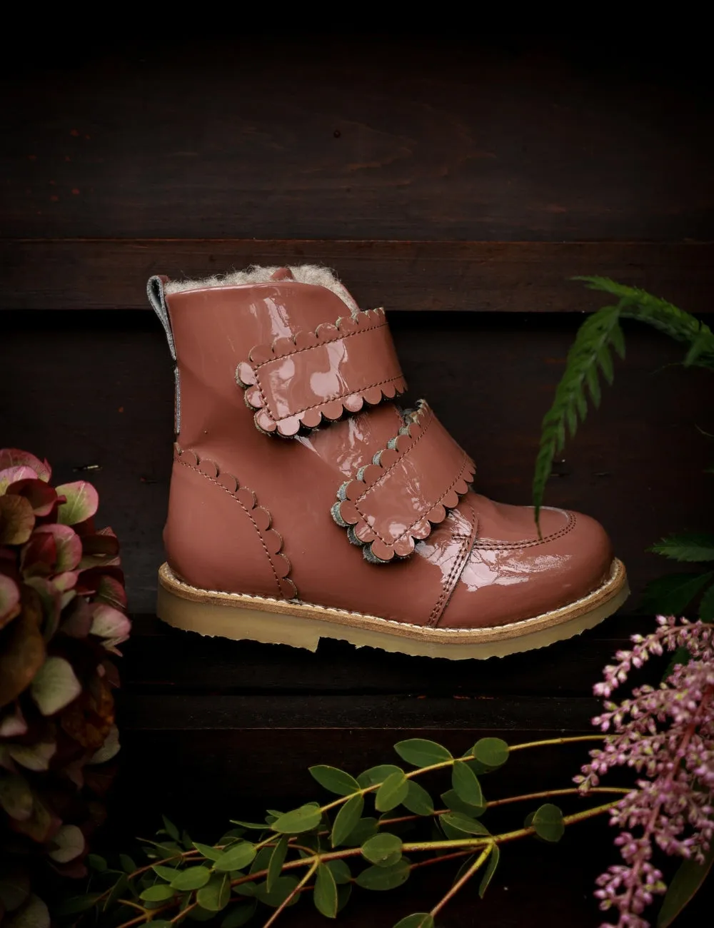 Scallop Winter Boot - Rose Clay Patent