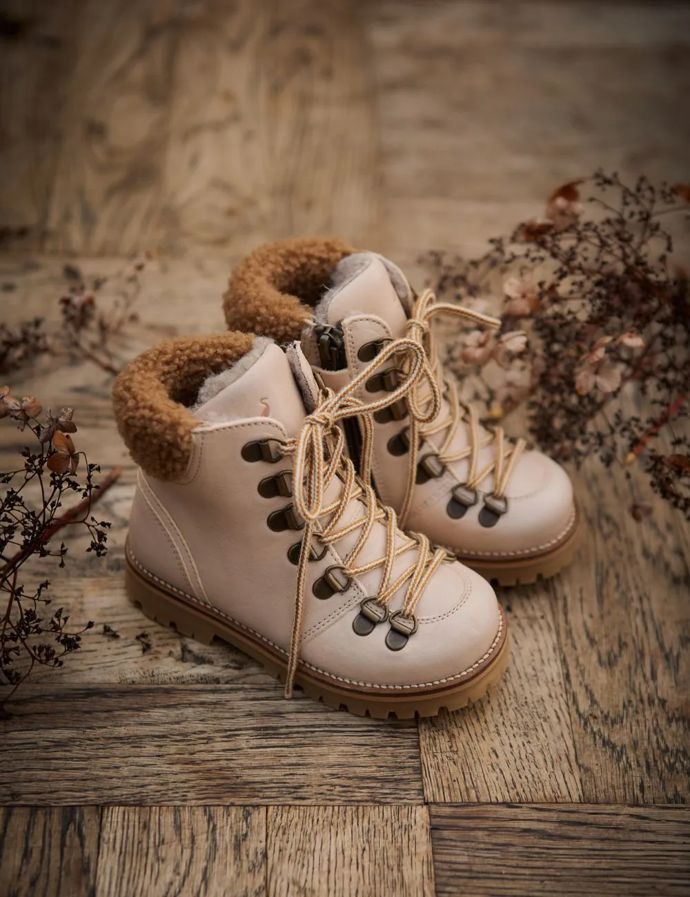 Shearling Winter Boot - Cream