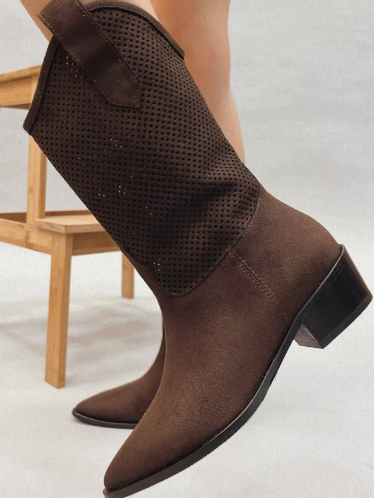 Summer boots E269 - BROWN