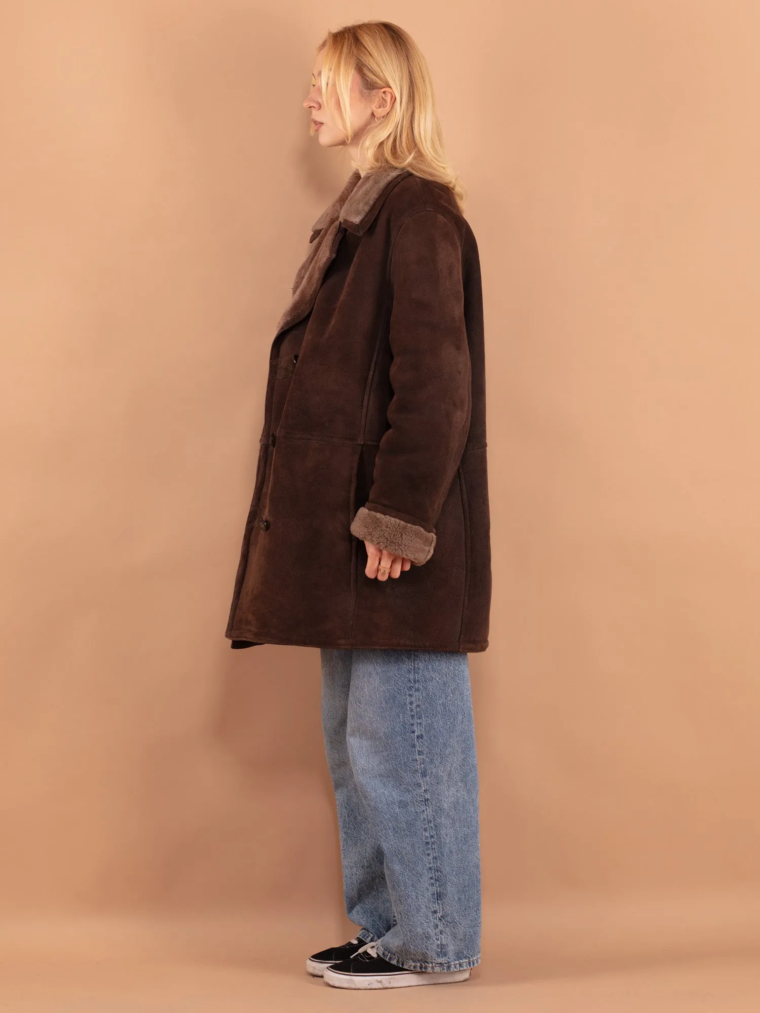 Vintage 70's Women Oversized Sheepskin Coat in Brown