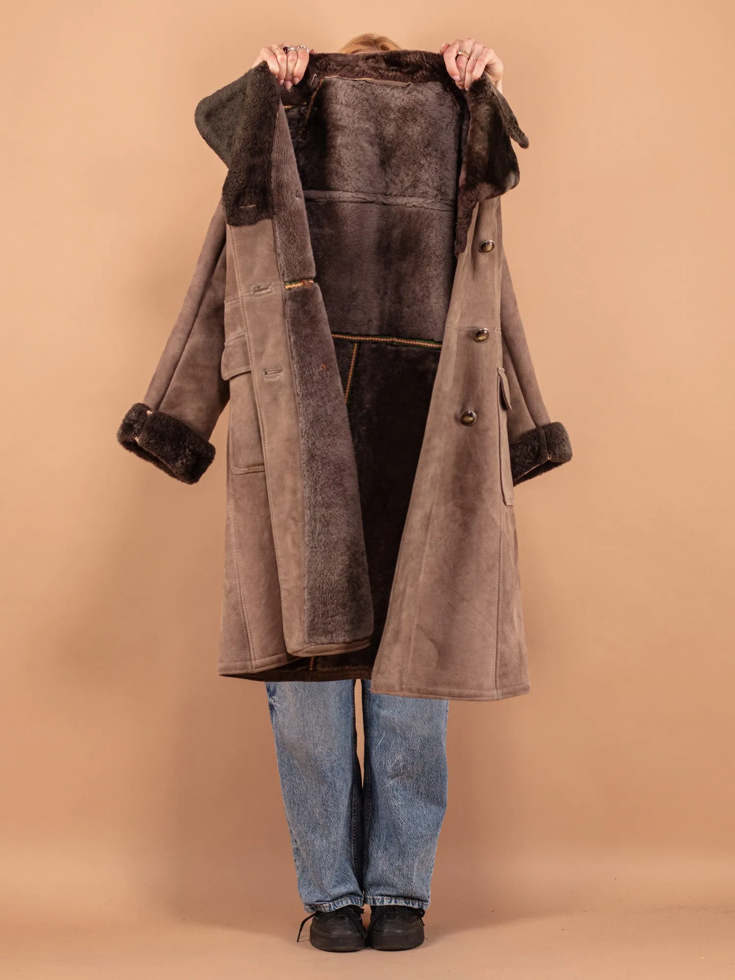 Vintage 70's Women Sheepskin Coat in Beige Brown