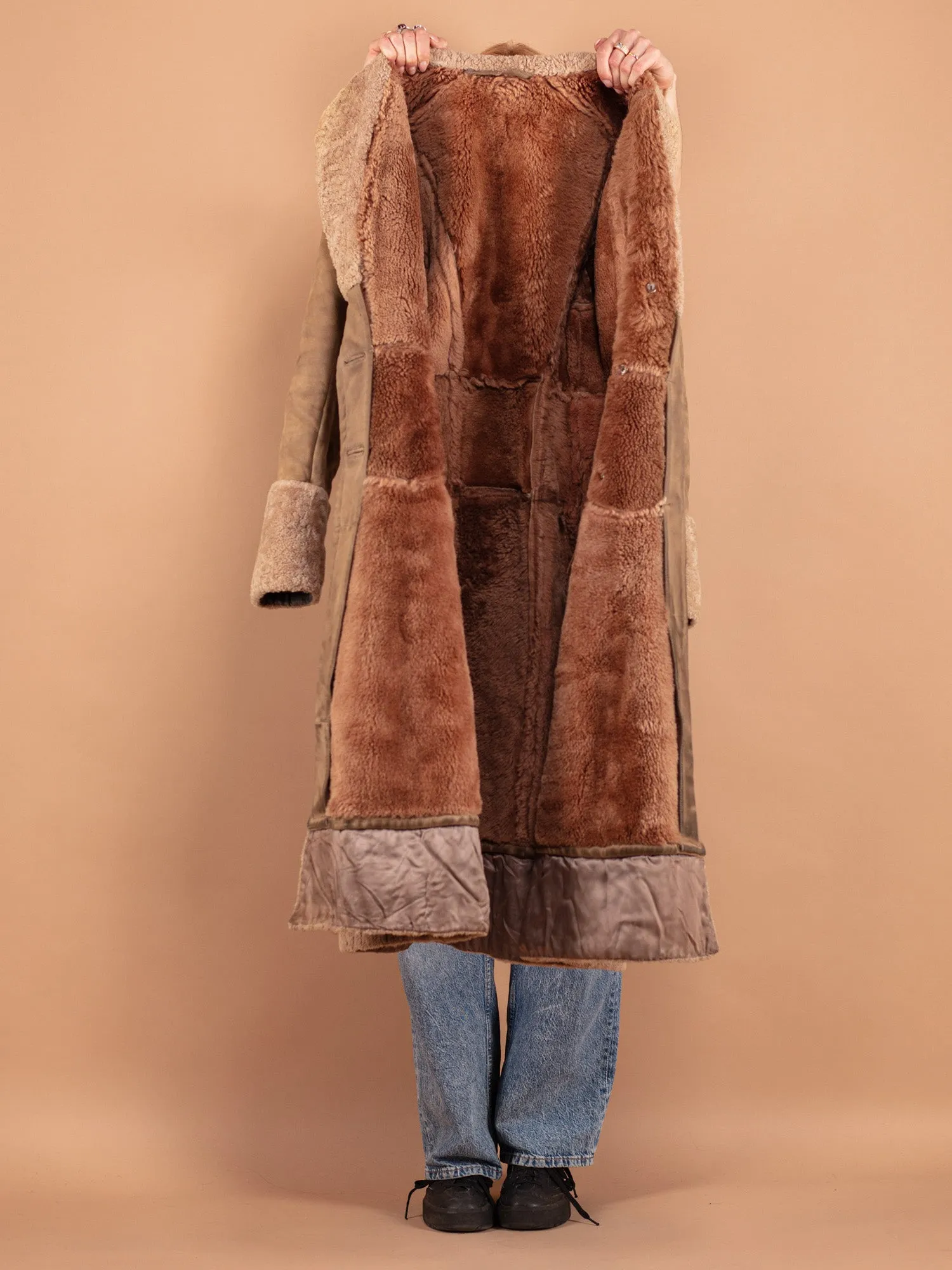 Vintage 70's Women Sheepskin Coat in Beige