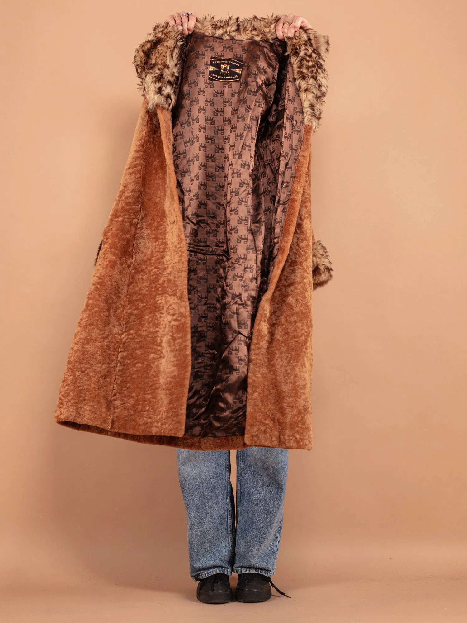 Vintage 70's Women Sheepskin Shearling Coat in Brown