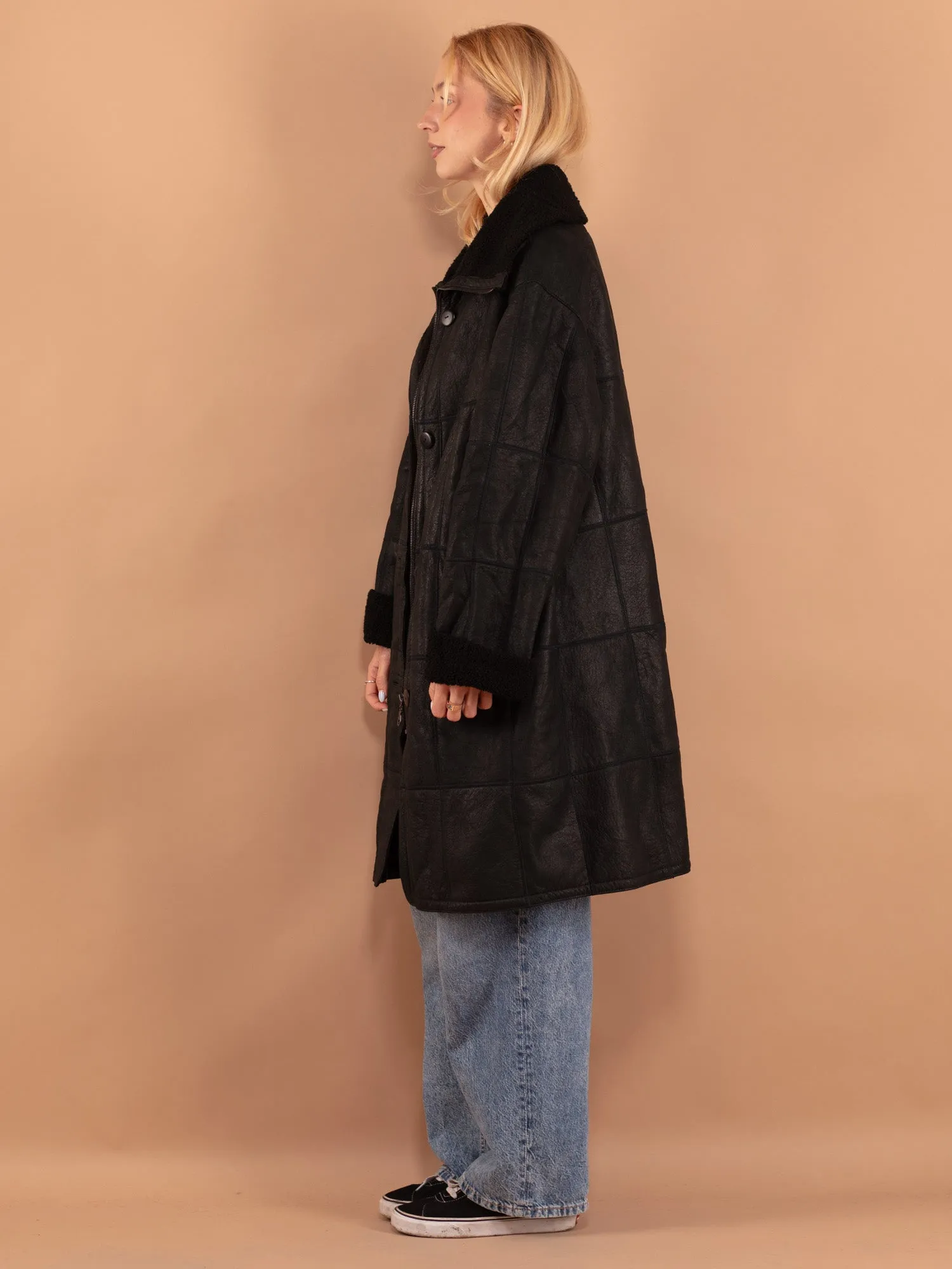 Vintage 80's Women Sheepskin Coat in Black