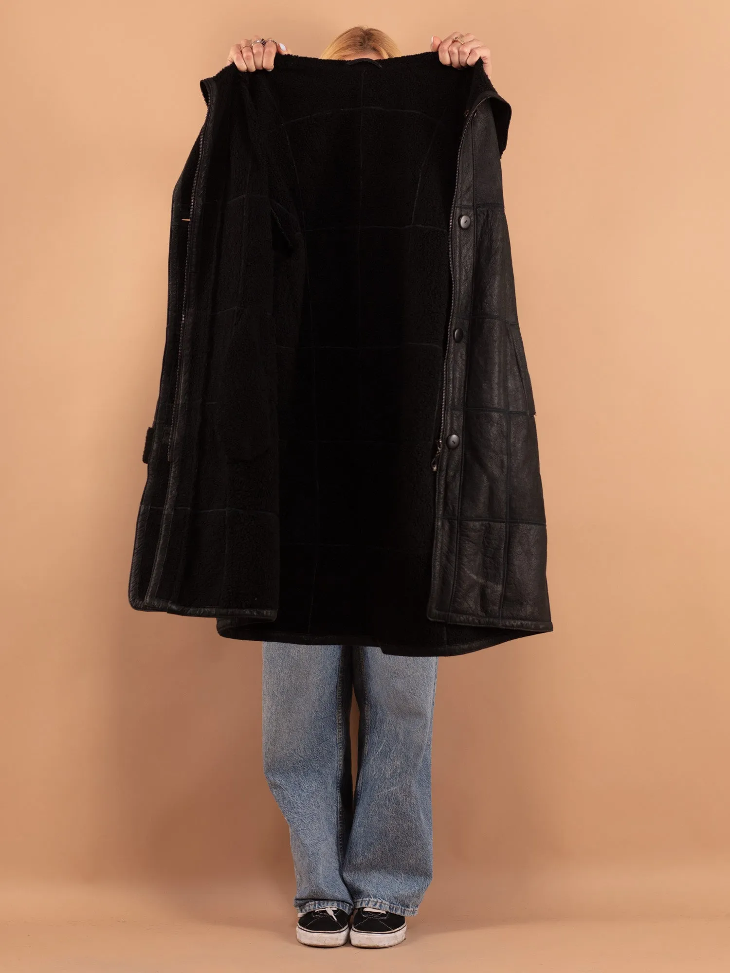 Vintage 80's Women Sheepskin Coat in Black