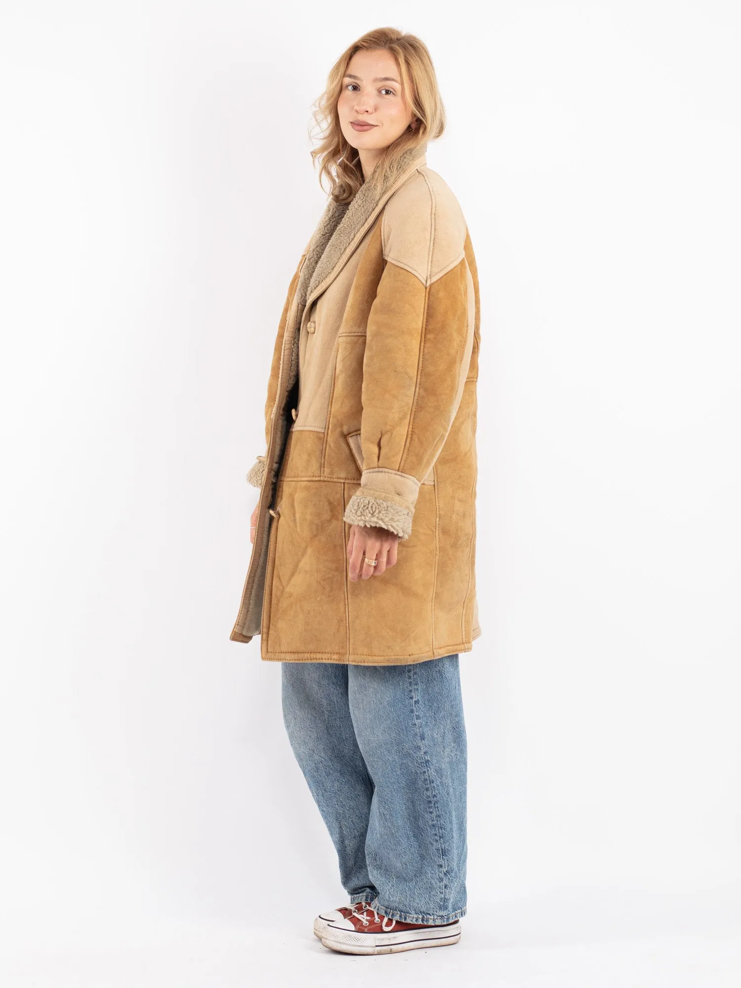 Vintage 90's Women Faux Sheepskin Coat in Beige