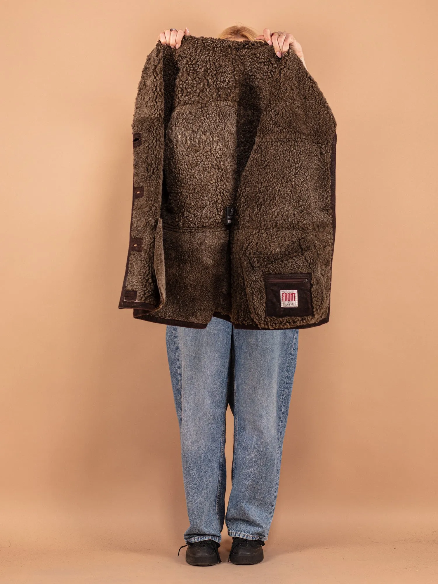 Vintage 90's Women Oversized Sheepskin Coat in Brown