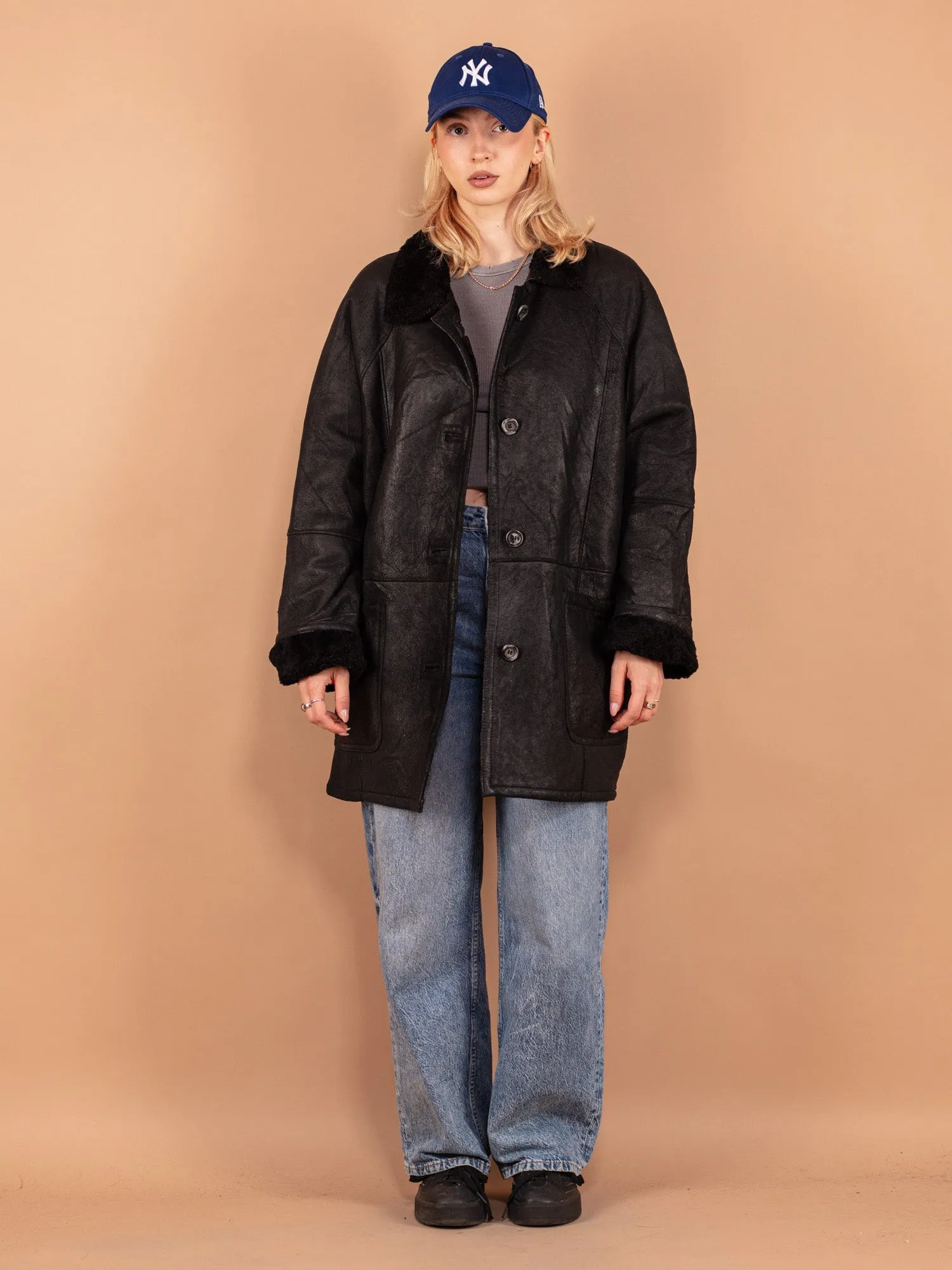 Vintage 90's Women Sheepskin Coat in Black