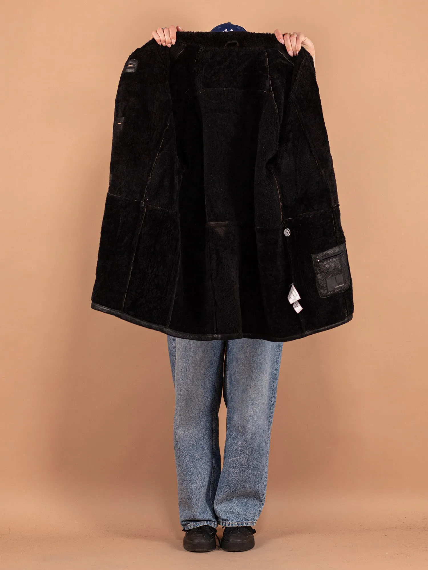 Vintage 90's Women Sheepskin Coat in Black