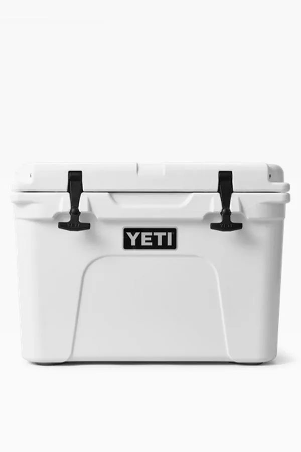 Yeti Tundra 35 Hard Cooler